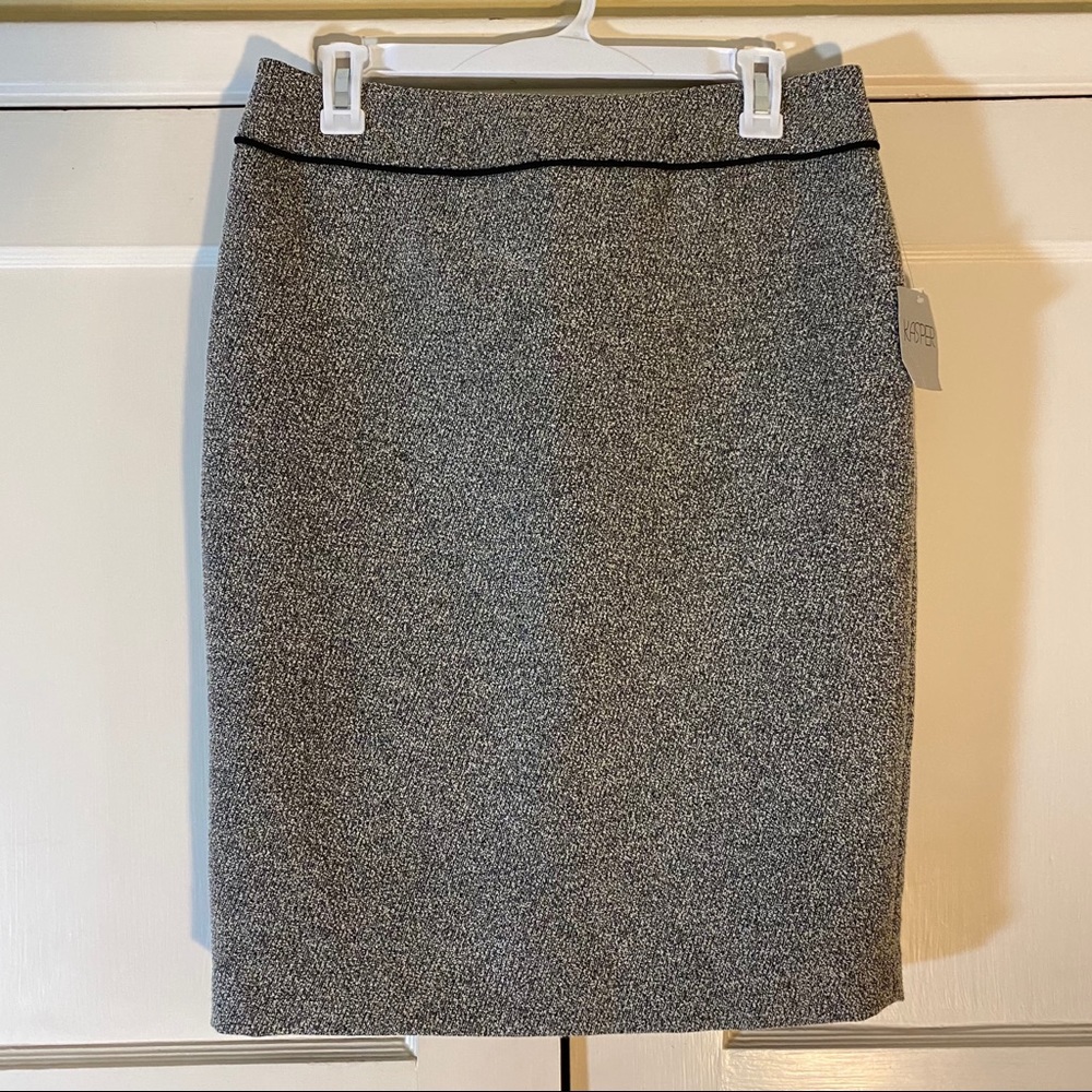 Kasper Pencil Heather Cream Skirt Size 4